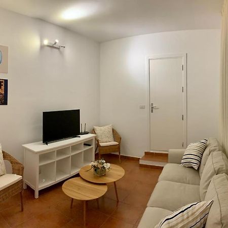 Vianymar Apartamentos El Médano Exteriör bild