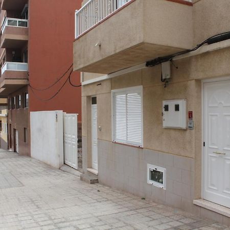 Vianymar Apartamentos El Médano Exteriör bild